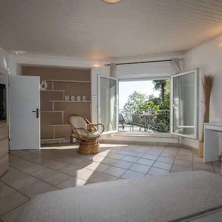 Villa Tomic Apartment Mia Near The Sea * Opatija