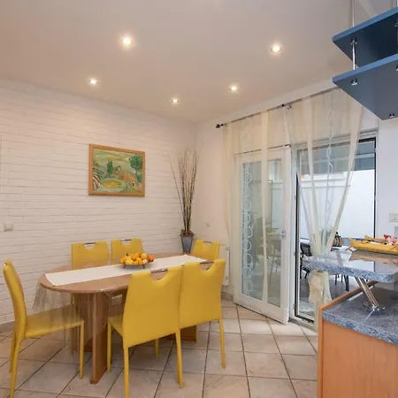 Villa Tomic Apartment Mia Near The Sea * Opatija